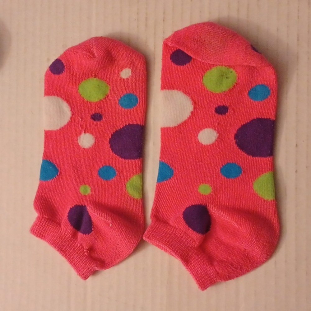 Free Add-on Polka-Dot Ankle Socks - Women (Standard Size) - 3 Pairs - Picture 2 of 7